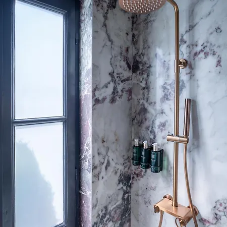 Gagos - Center Appartement Larissa