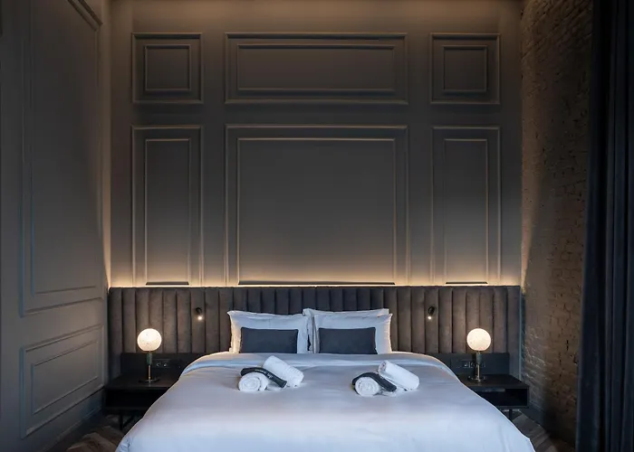 Gagos - Center Larissa